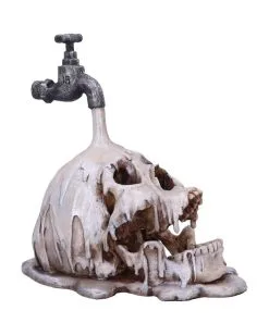 Tapped Drowning Totenkopf -Halloween Totenköpfe Verkäufe tapped drowning totenschaedel deko gothic halloween und horror deko tapped drowning skull decor 51004 4